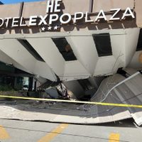 Colapsa techo de un hotel en Zapopan