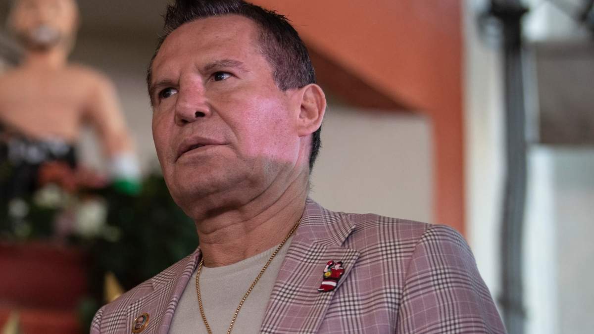 El exboxeador Julio César Chávez
