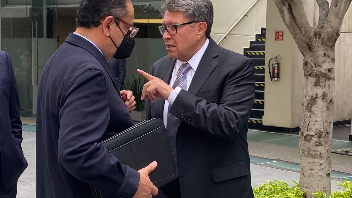 El senador Ricardo Monreal