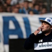 Messi debuta en San Paolo y Maradona hace lo propio por Copa Argentina