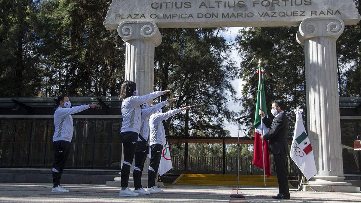 Ceremonia de abanderamiento