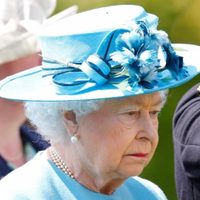 Muerta en vida: la durísima decisión de la Reina Isabel contra el Príncipe Harry y el bebé Archie