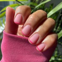 Nail Art: conocé las micro "francesitas", un diseño re delicado para tus uñas y casi imperceptible a la vista