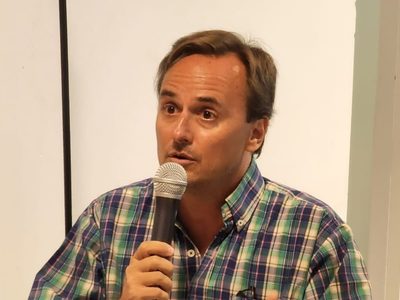 Juan Peláez evalúa ir a las elecciones municipales bajo el sello de Nuevo Compromiso Neuquino