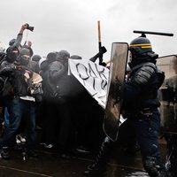 Protestas contra reforma laboral en Francia generan disturbios; hay 30 detenidos