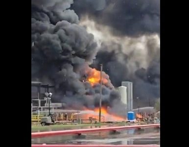 Se registra incendio en la Refinería “Antonio Dovalí Jaime”, en Salina Cruz (Video)