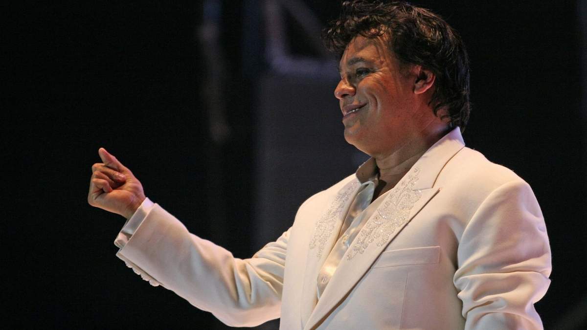 El cantautor Juan Gabriel