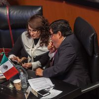 PRD destituye a Barbosa en el Senado por apoyar a AMLO; Padierna lo sustituye