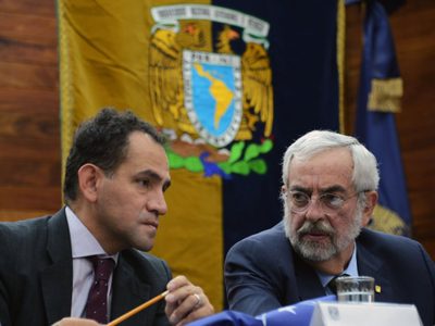 Junto a Herrera y en la UNAM, Graue urge desarrollar políticas que reduzcan desigualdad y pobreza