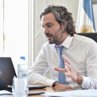 Santiago Cafiero explicó la situación de las vacunaciones en la Argentina