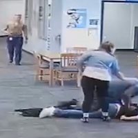 Juzgarán como adulto al menor que golpeó a su profesora por quitarle su Nintendo Switch