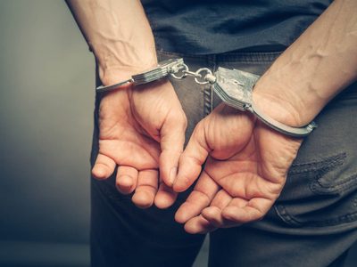 Toque de queda: estas son las consecuencias legales de quebrantarlo