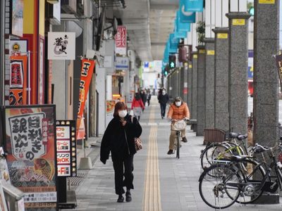 Detectan el primer caso de la variante Ómicron XE del coronavirus en Japón