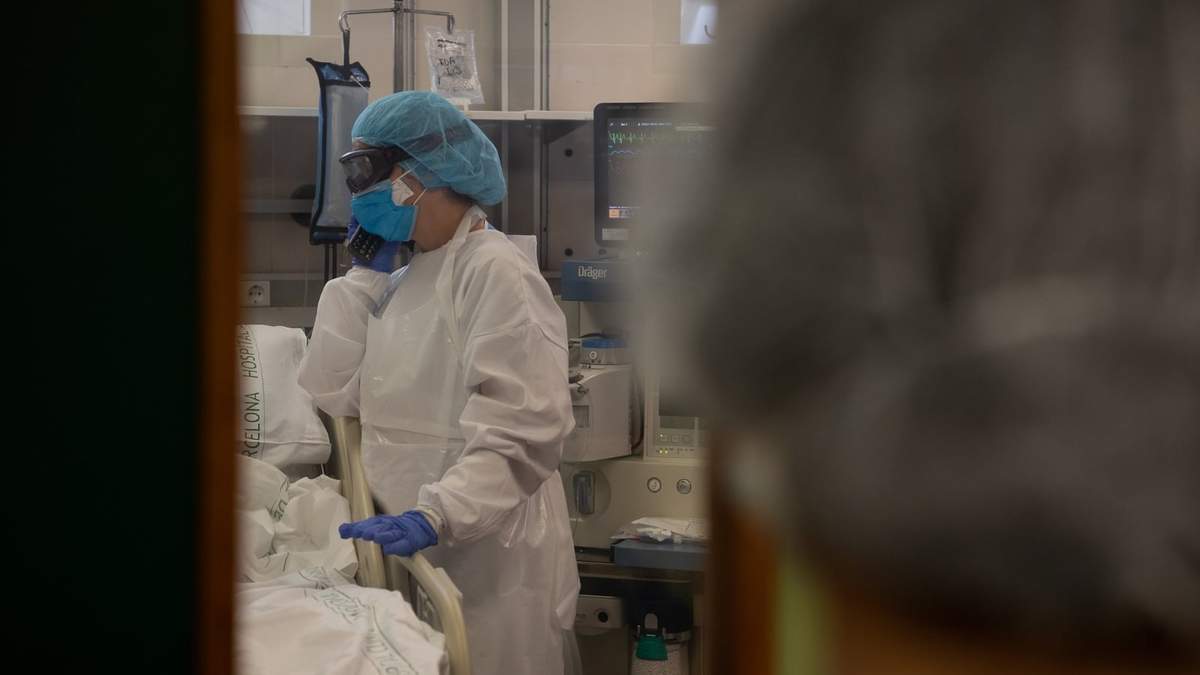 Las unidades de terapia intensiva con pacientes de coronavirus. Fuente: (Twitter)