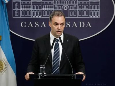 El Gobierno eliminó la Secretaría de Comunicación y concentró sus funciones en la Jefatura de Gabinete