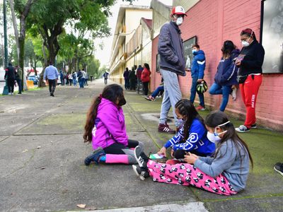 Hay 118 mil menores huérfanos a causa del covid-19 en México: Redim