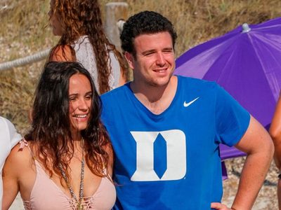 Después de la partida de Álex Lequio, se pudo ver por primera vez a su novia Carolina Monje
