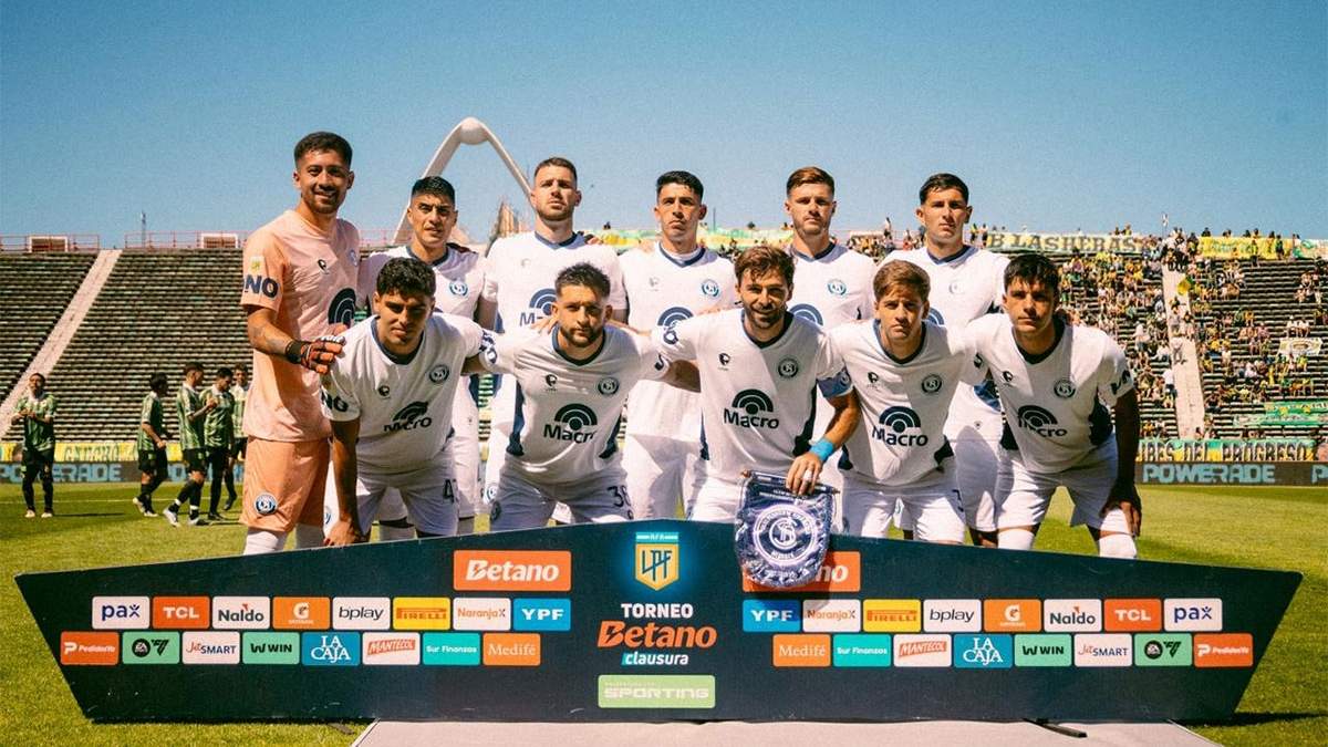 Muy alternativa formación de Independiente Rivadavia.