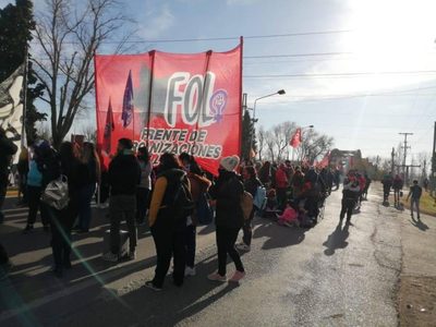 Las organizaciones sociales planean endurecer las medidas de fuerza