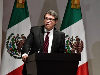Monreal modificará su iniciativa sobre la revocación de mandato para reformular lo que se preguntará