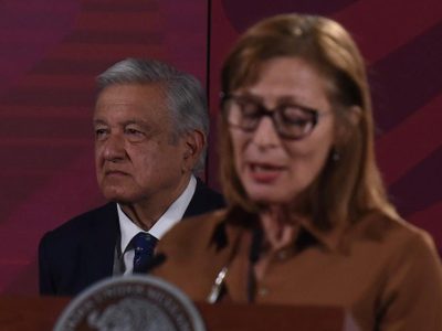 Sheinbaum reconoce la labor de Tatiana Clouthier tras su renuncia a la Secretaría de Economía