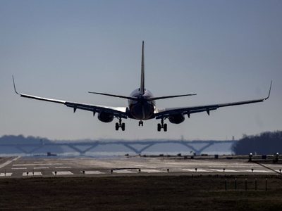 EU suspende todos sus vuelos en el país por fallas en sistema de aviación