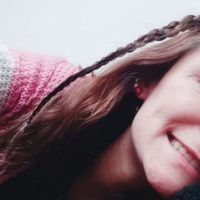 Abandono y muerte de una docente: "Le dijeron que no volviera si no tenía coronavirus"