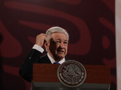 AMLO tunde protesta contra la sobrerrepresentación: “no tenían claro por qué se manifestaban"