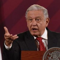 AMLO acusa que no quieren ratificar a Ernestina Godoy por venganza