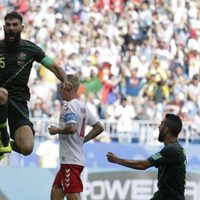Con penalti decidido por el VAR, Australia empata a Dinamarca