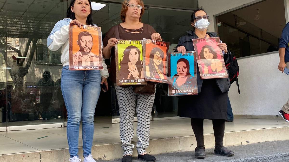 Protesta en la FGJCDMX por el caso Narvarte