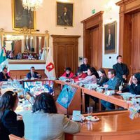 Acoso y hostigamiento callejero serán castigados con hasta 36 horas de arresto en Toluca