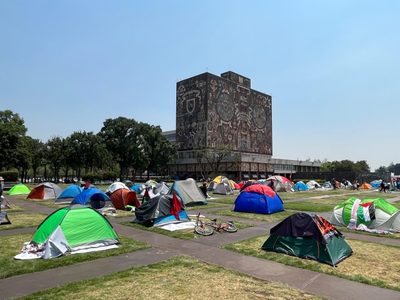 Estudiantes de la UNAM instalan campamento pro Palestina en Ciudad Universitaria