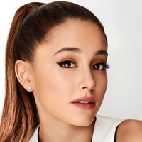 ¡Tremendo! Ariana Grande se presentó en un evento online de Disney y los cautivó a todos. ¿Qué hizo?