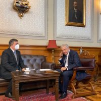 López Obrador y Ebrard celebran el triunfo del MAS en Bolivia