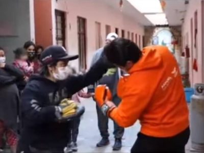 Samuel García recibe "tunda" de "La Chiquita" Vázquez…y de cibernautas