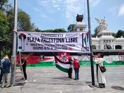 “La Puerta de la Resistencia y la Vida”: Instalan antimonumento por Palestina frente a SRE
