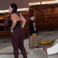 Joven de 20 años hace berrinche porque su madre no le compró un iPhone 15 (Video)