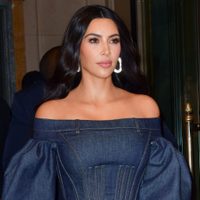 Kim Kardashian sigue algunos trucos especiales a la hora de usar jeans y le fue muy bien