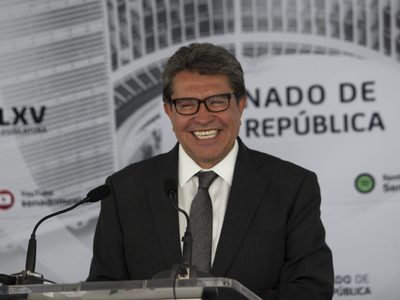Monreal difiere de AMLO; prefiere otro método que no sea encuesta para 2024