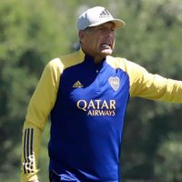 Comienza una nueva era de Russo: los primeros cambios del entrenador en Boca