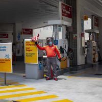Profeco ubica la gasolina más barata, más cara y las estaciones con irregularidades