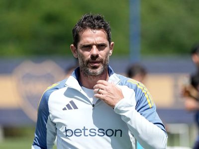Sorpresa de Gago: los tres jugadores marginados que regresarían para el duelo de Boca con Huracán