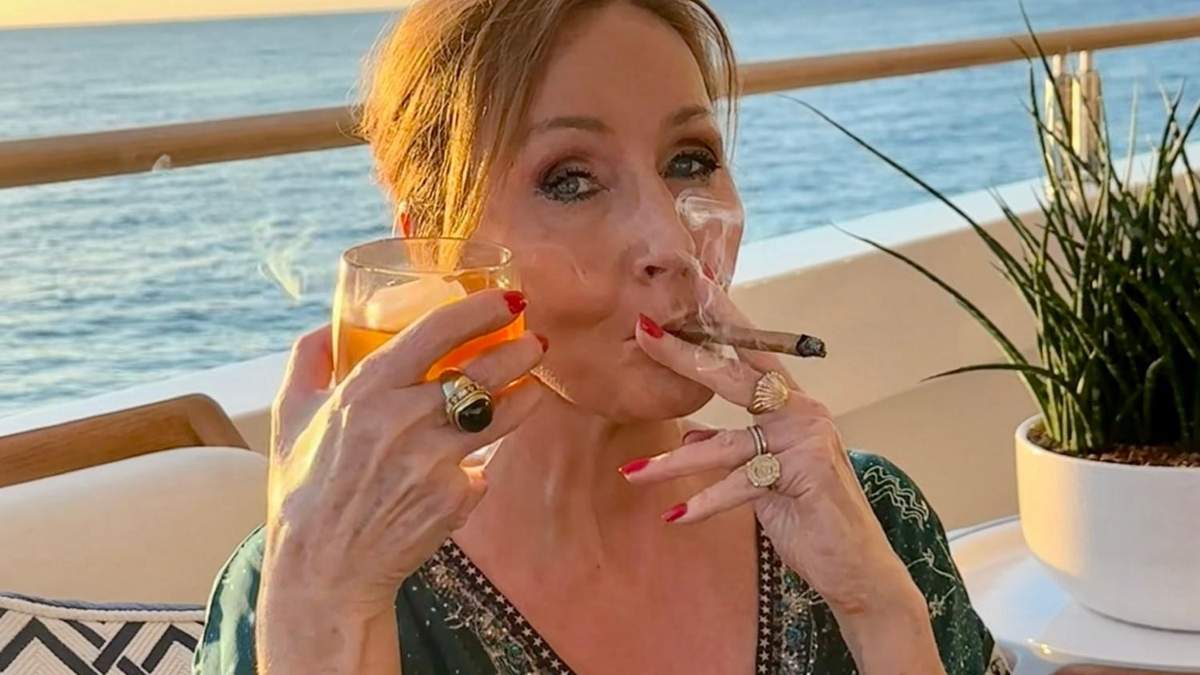 La escritora J.K. Rowling