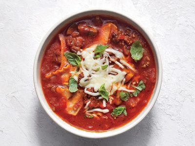 Sopa de lasaña: una experiencia culinaria que transforma la cocina italiana