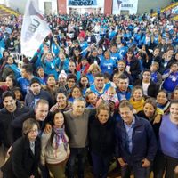Un aliado de Cambia Mendoza ya aclama a Cobos como candidato