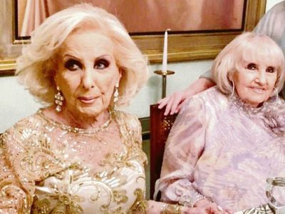 Conexión de gemelas: esto estaba haciendo Mirtha Legrand cuando falleció Goldie