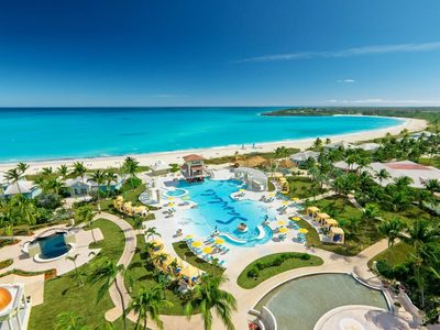 Tres turistas estadunidenses fueron encontrados muertos en un hotel de Bahamas