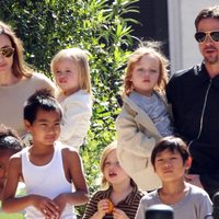 ¡Es todo por amor! El gran esfuerzo de Brad Pitt y Angelina para seguir viendo a sus hijos