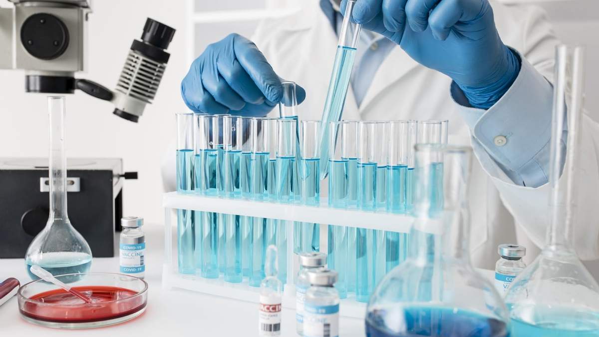 La pre-metilenomicina C lactona es 100 veces más potente que la metilenomicina A.